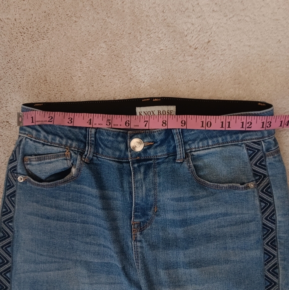 Knox Rose~Geometric Embroidered High Rise Skinny Ankle Denim Jeans - Picture 10 of 13